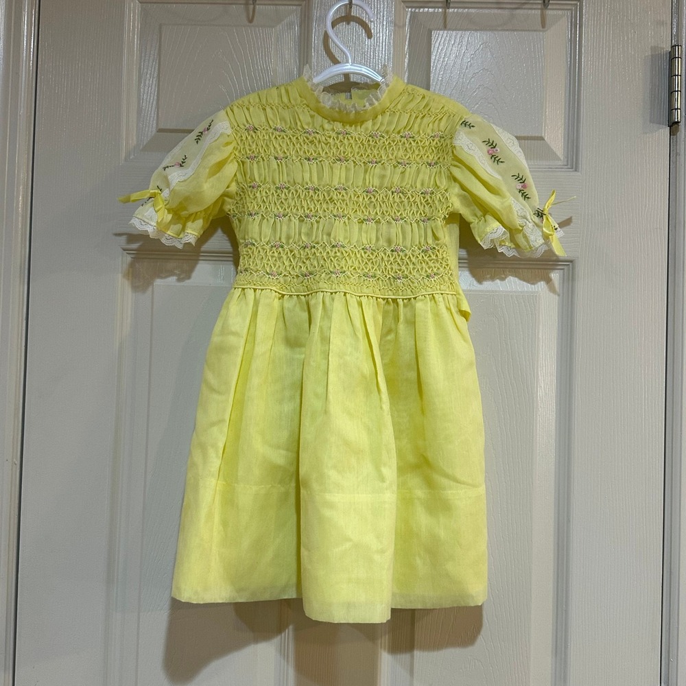 Vintage Polly Flinders Hand Smocked Yellow Floral Lace Dress Girls Size 6X
